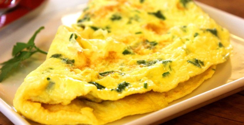 Šunkovo-syrová omeleta podľa šéfkuchára