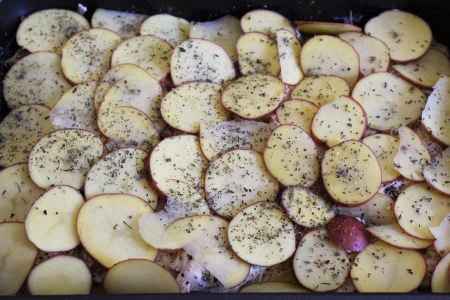 Zapekané kuracie so zemiakmi a cuketou